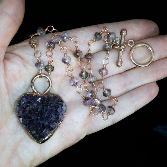 Amethyst Heart on 18" Rose Carved Amethyst Beaded - Picture 3 of 5